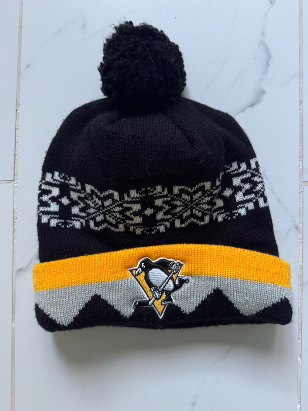 adidas Pittsburgh Penguins Black Yellow Gray Pom Cuff Beanie with Team Patch